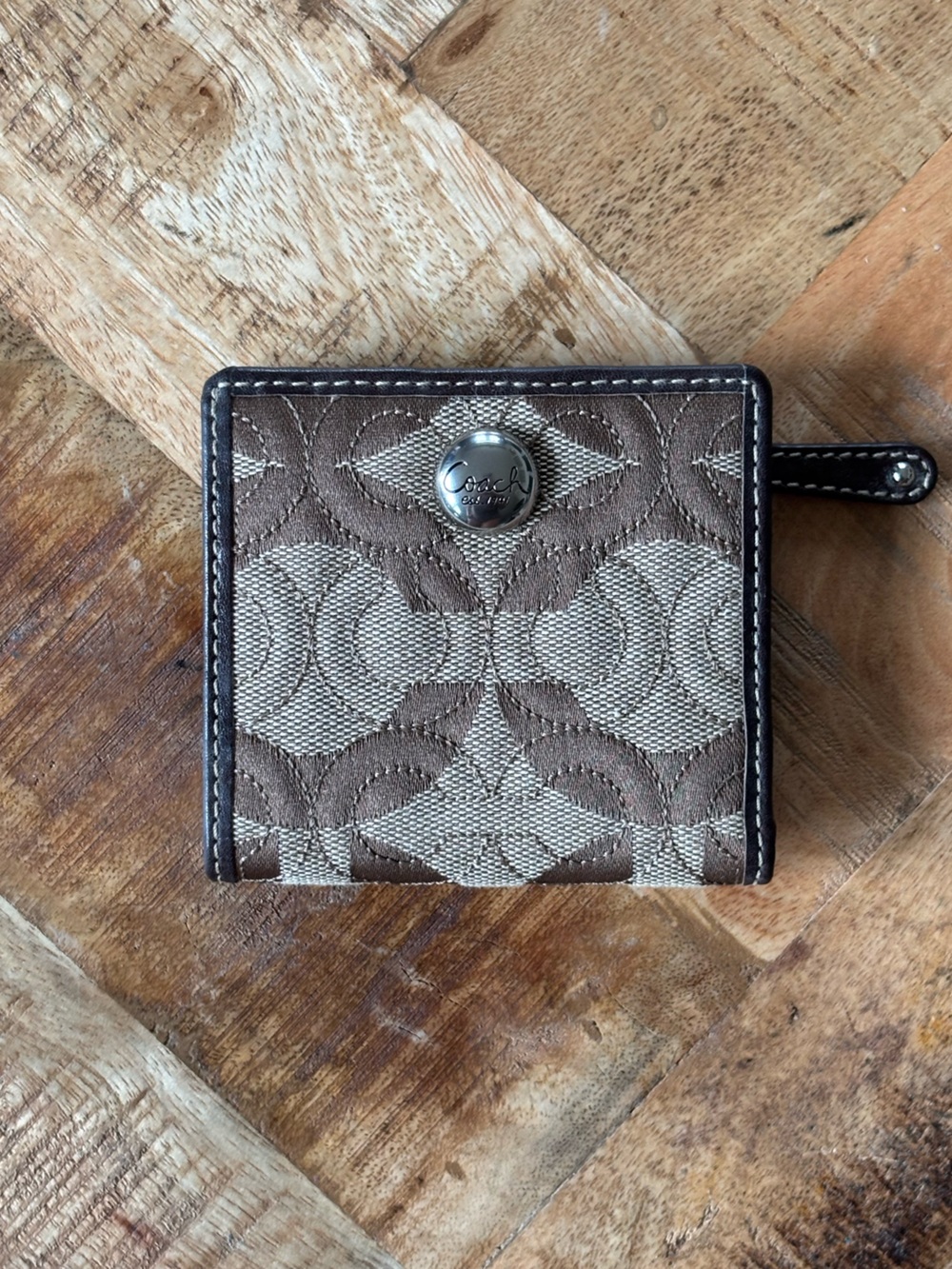 🤎COACH Gramercy Op Art Mini Wallet🤎